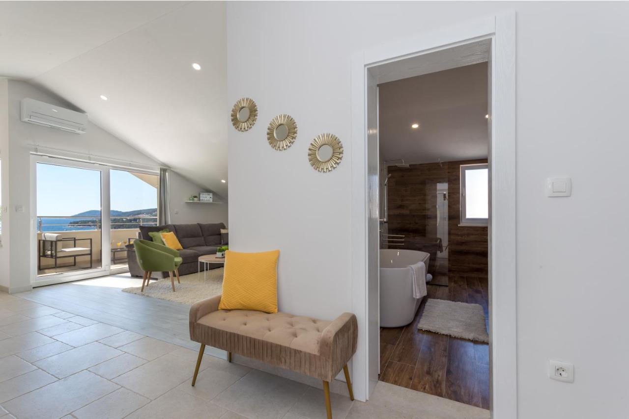 Ferienwohnung Golden View Penthouse Hvar Town Exterior foto